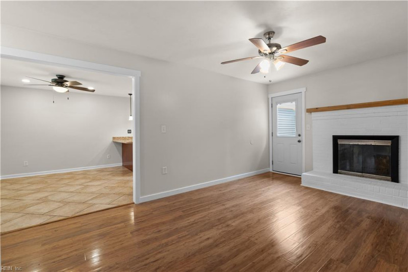 Photo 34 of 50 residential for sale in Chesapeake virginia