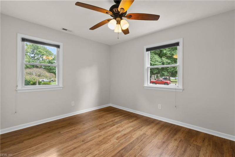 Photo 38 of 50 residential for sale in Chesapeake virginia
