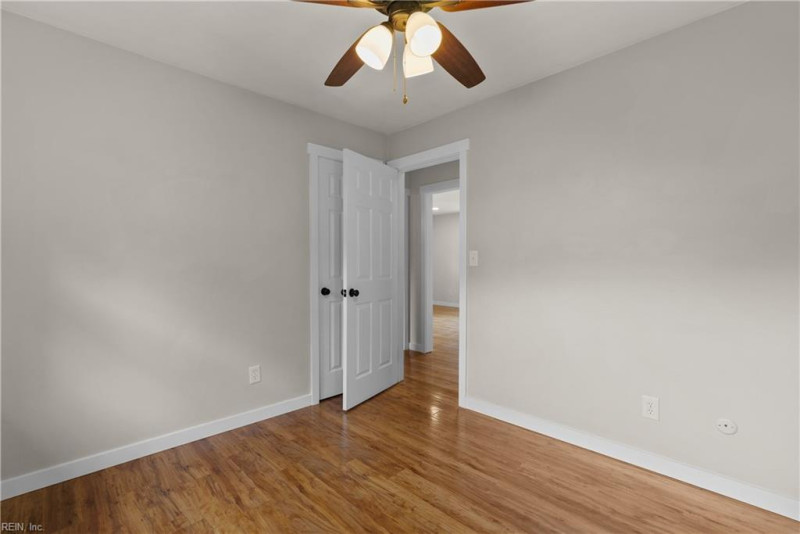 Photo 41 of 50 residential for sale in Chesapeake virginia