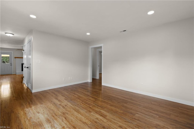 Photo 49 of 50 residential for sale in Chesapeake virginia