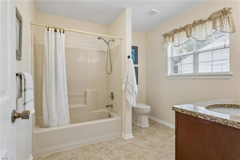 Photo 29 of 50 residential for sale in York County virginia