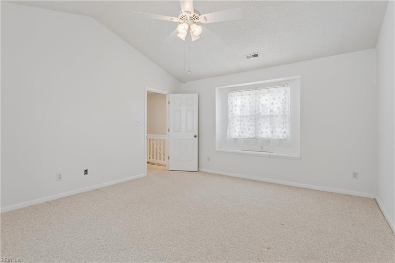 Photo 32 of 50 residential for sale in York County virginia