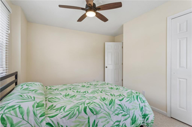 Photo 37 of 50 residential for sale in York County virginia