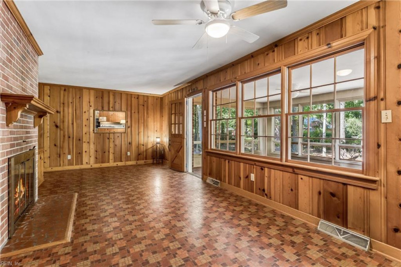 Photo 22 of 45 residential for sale in Newport News virginia