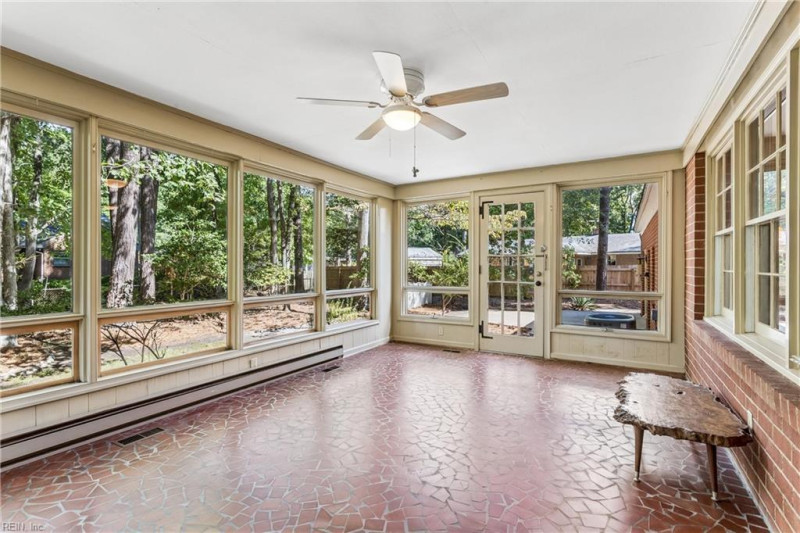 Photo 25 of 45 residential for sale in Newport News virginia