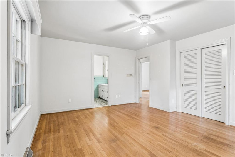 Photo 34 of 45 residential for sale in Newport News virginia