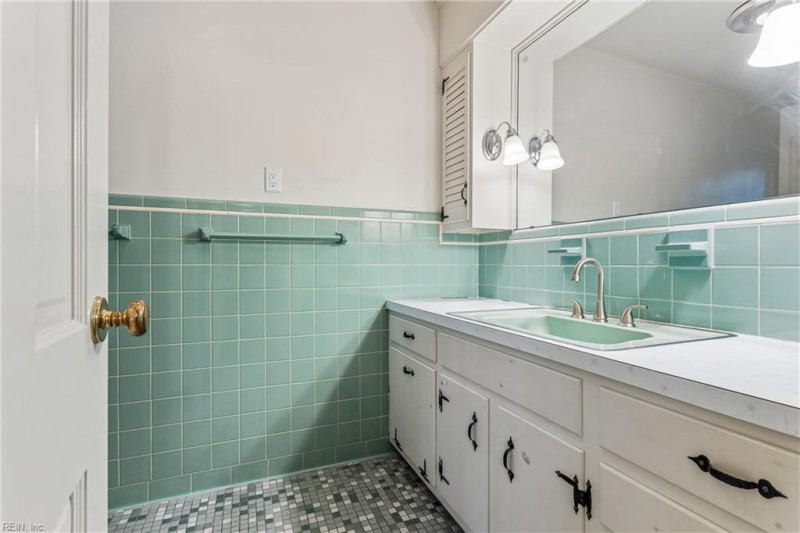 Photo 35 of 45 residential for sale in Newport News virginia