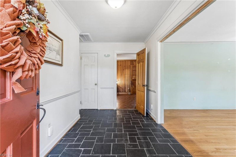 Photo 4 of 45 residential for sale in Newport News virginia