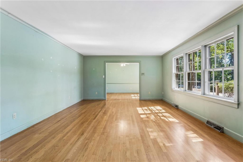 Photo 7 of 45 residential for sale in Newport News virginia