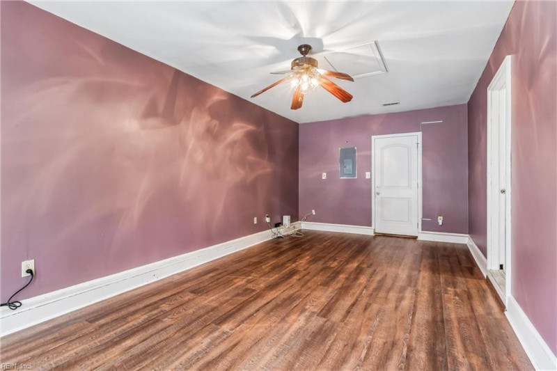 Photo 8 of 36 residential for sale in Newport News virginia Photo 8 of 36 residential for sale in Newport News virginia
