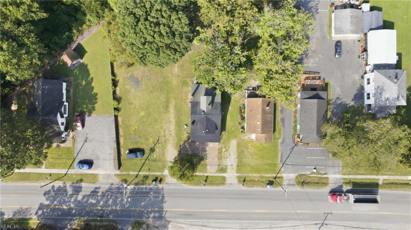 Photo 22 of 24 residential for sale in Chesapeake virginia