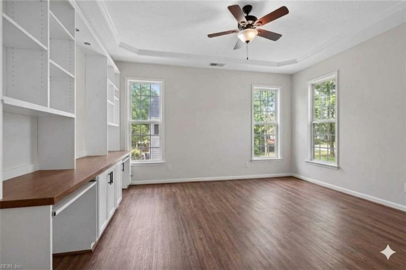 Photo 18 of 50 residential for sale in Chesapeake virginia