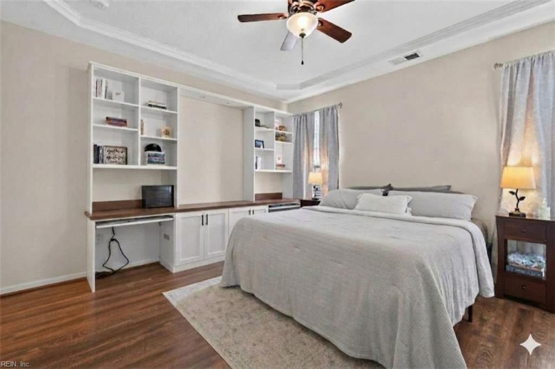 Photo 21 of 50 residential for sale in Chesapeake virginia