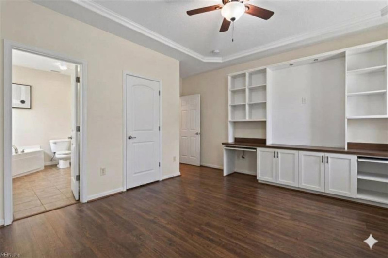 Photo 22 of 50 residential for sale in Chesapeake virginia