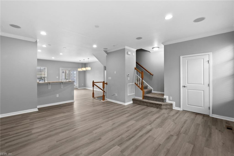 Photo 12 of 35 residential for sale in Chesapeake virginia