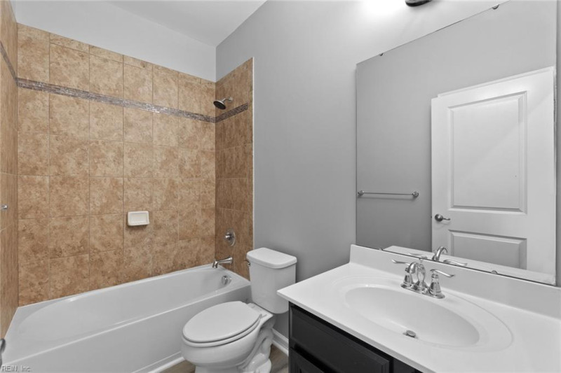 Photo 25 of 35 residential for sale in Chesapeake virginia