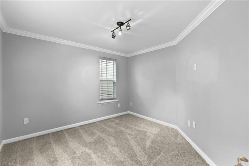 Photo 29 of 35 residential for sale in Chesapeake virginia