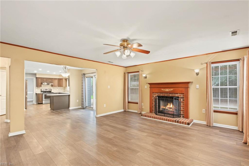 Photo 16 of 46 residential for sale in Chesapeake virginia Photo 16 of 46 residential for sale in Chesapeake virginia