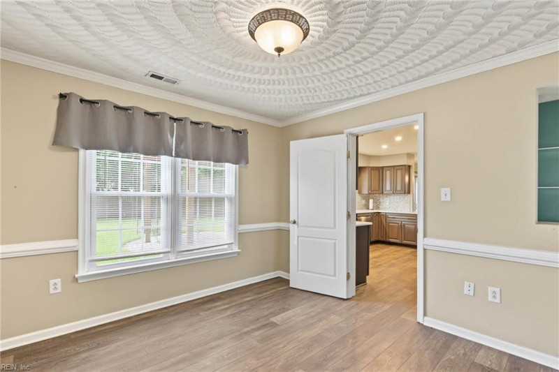 Photo 9 of 46 residential for sale in Chesapeake virginia Photo 9 of 46 residential for sale in Chesapeake virginia