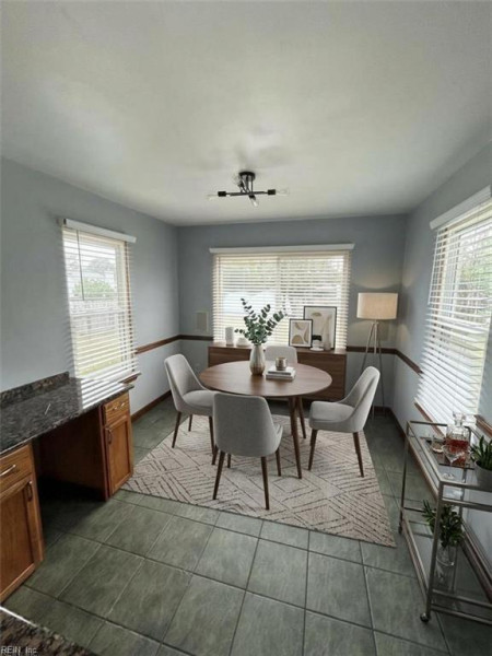 Photo 12 of 34 residential for sale in Chesapeake virginia