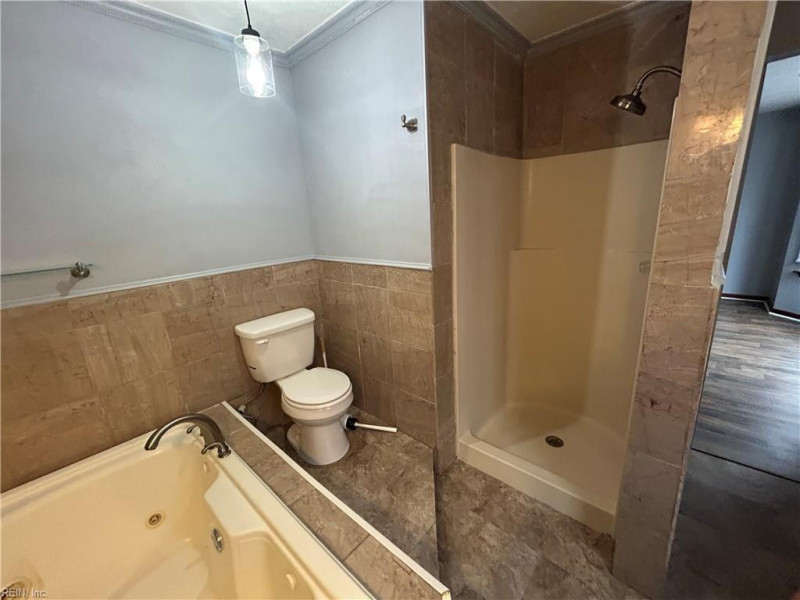Photo 27 of 34 residential for sale in Chesapeake virginia