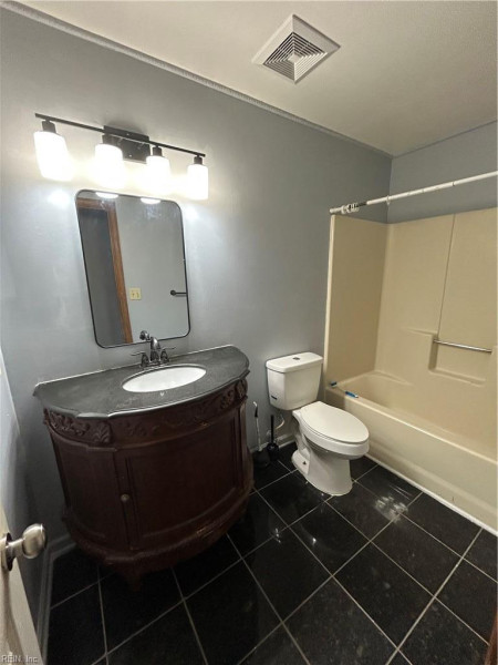 Photo 32 of 34 residential for sale in Chesapeake virginia