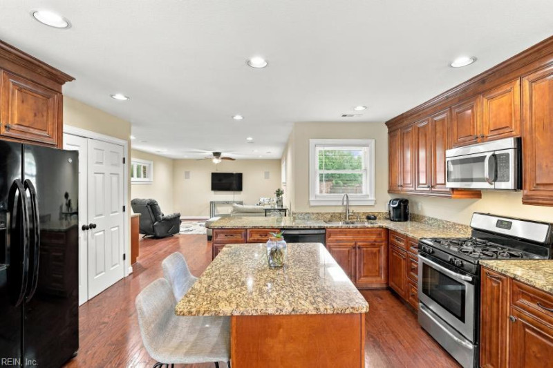 Photo 5 of 24 residential for sale in Virginia Beach virginia Photo 5 of 24 residential for sale in Virginia Beach virginia