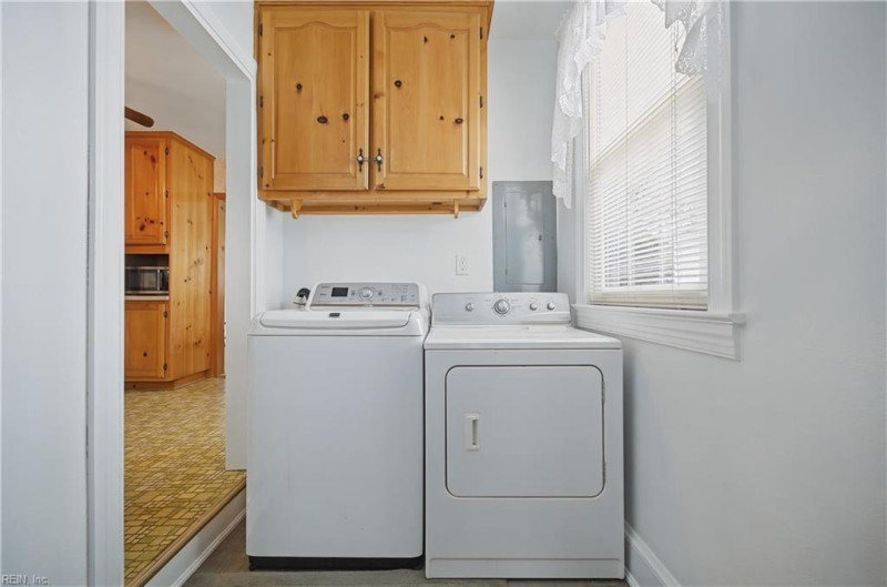 Photo 17 of 39 residential for sale in Chesapeake virginia Photo 17 of 39 residential for sale in Chesapeake virginia