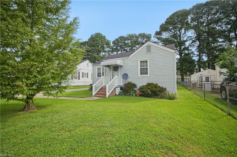 Photo 3 of 39 residential for sale in Chesapeake virginia Photo 3 of 39 residential for sale in Chesapeake virginia