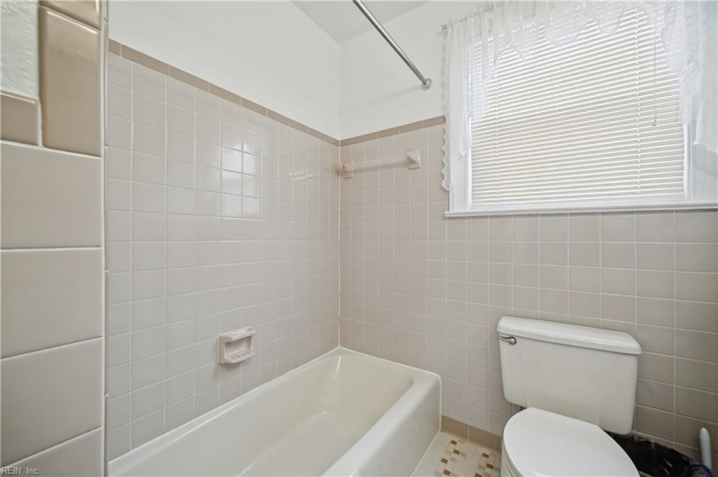Photo 7 of 39 residential for sale in Chesapeake virginia Photo 7 of 39 residential for sale in Chesapeake virginia