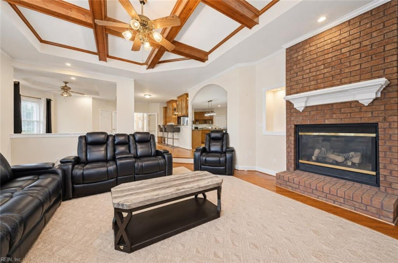 Photo 6 of 50 residential for sale in Chesapeake virginia Photo 6 of 50 residential for sale in Chesapeake virginia