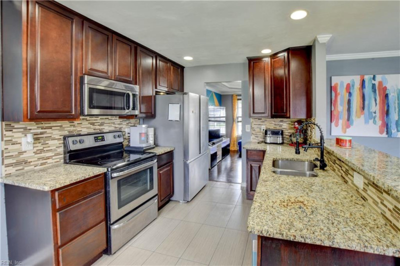 Photo 12 of 47 residential for sale in Chesapeake virginia Photo 12 of 47 residential for sale in Chesapeake virginia