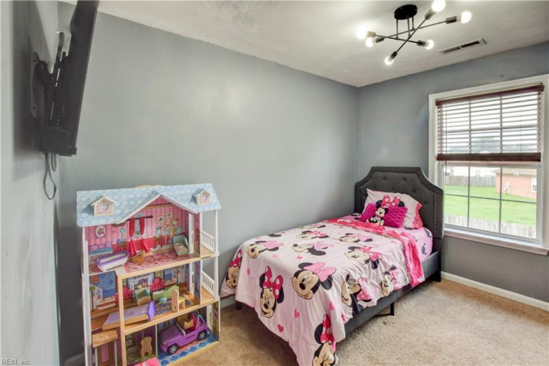 Photo 31 of 47 residential for sale in Chesapeake virginia Photo 31 of 47 residential for sale in Chesapeake virginia
