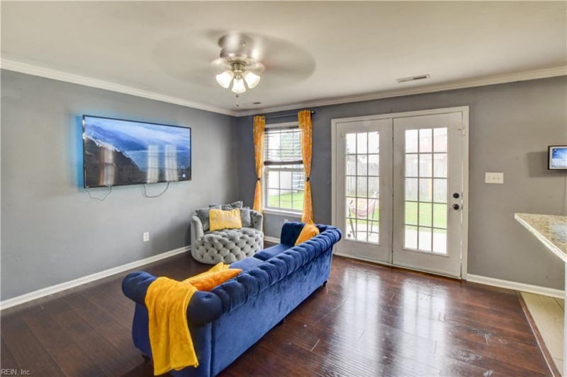 Photo 7 of 47 residential for sale in Chesapeake virginia Photo 7 of 47 residential for sale in Chesapeake virginia