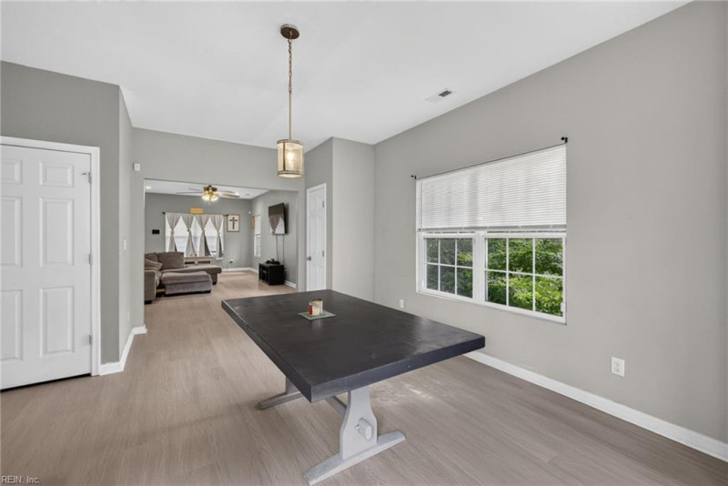 Photo 10 of 34 residential for sale in Norfolk virginia