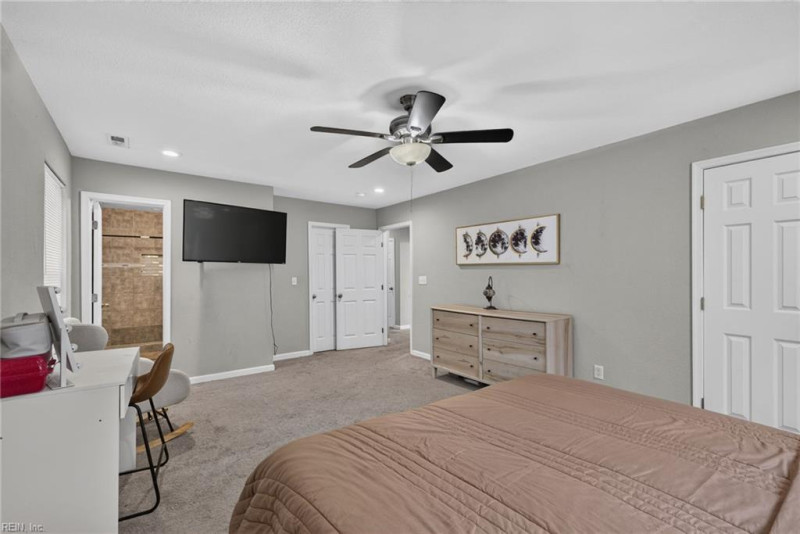 Photo 20 of 34 residential for sale in Norfolk virginia