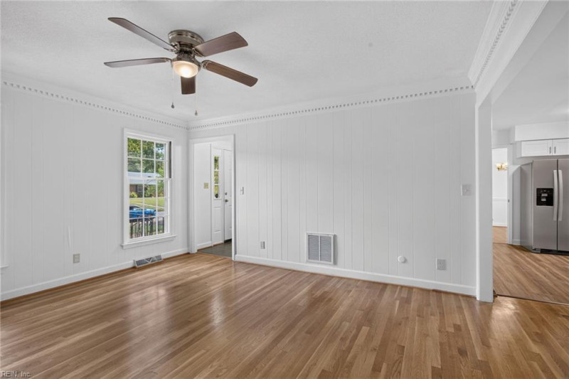 Photo 10 of 45 residential for sale in Chesapeake virginia Photo 10 of 45 residential for sale in Chesapeake virginia
