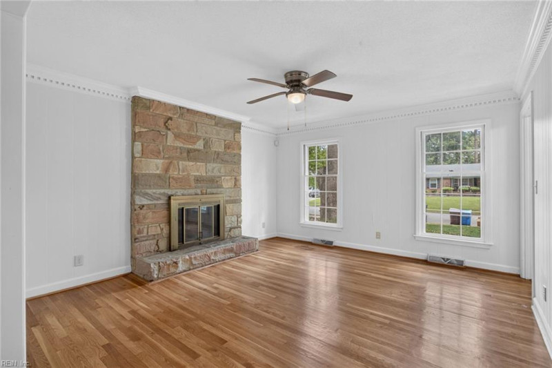 Photo 11 of 45 residential for sale in Chesapeake virginia Photo 11 of 45 residential for sale in Chesapeake virginia