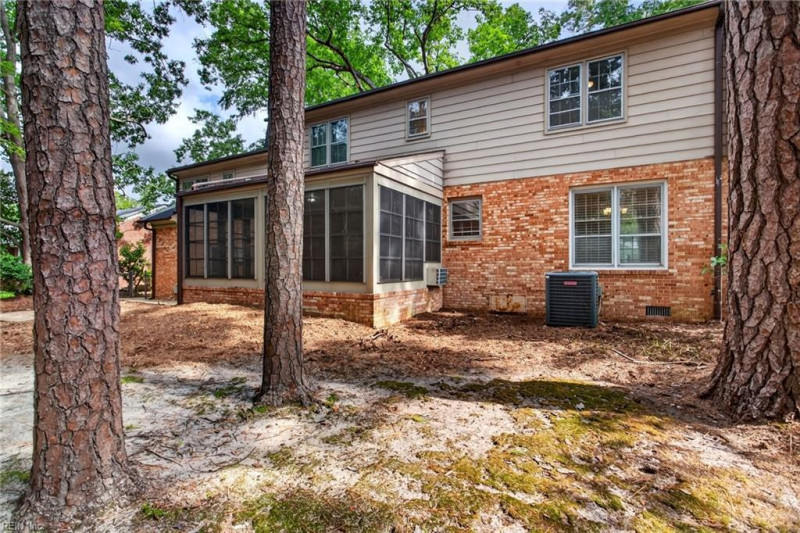 Photo 42 of 45 residential for sale in Chesapeake virginia Photo 42 of 45 residential for sale in Chesapeake virginia