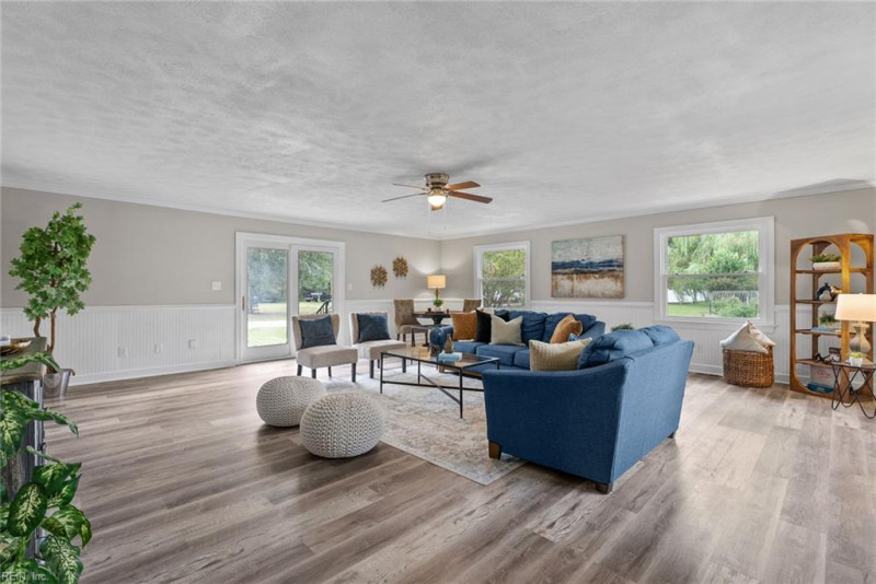 Photo 19 of 49 residential for sale in Poquoson virginia