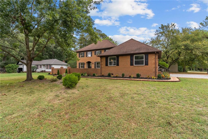 Photo 2 of 49 residential for sale in Poquoson virginia