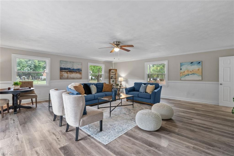 Photo 20 of 49 residential for sale in Poquoson virginia