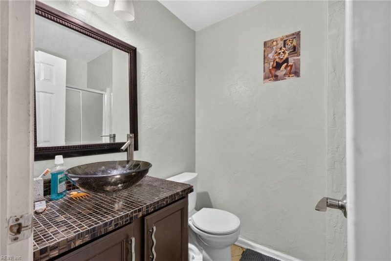 Photo 16 of 29 residential for sale in Virginia Beach virginia