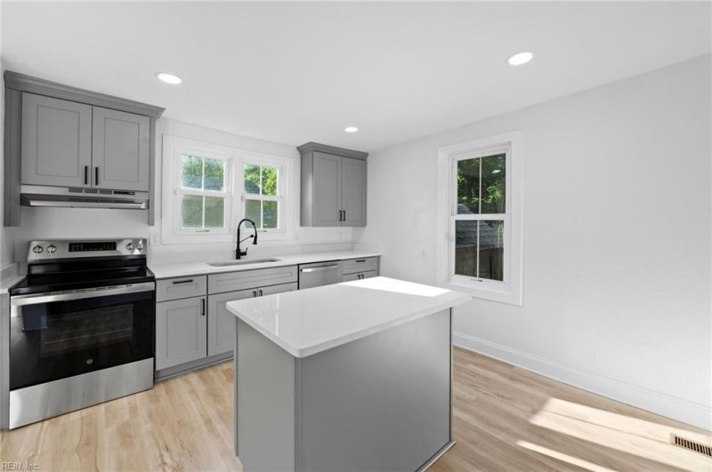 Photo 7 of 37 residential for sale in Norfolk virginia Photo 7 of 37 residential for sale in Norfolk virginia