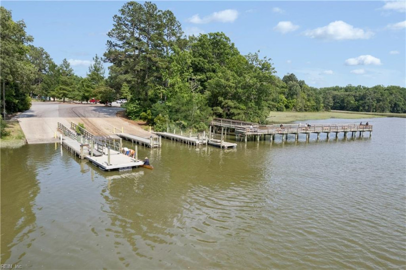 Photo 33 of 36 residential for sale in Suffolk virginia