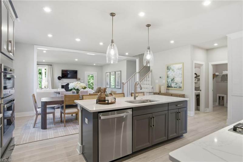 Photo 9 of 36 residential for sale in Suffolk virginia
