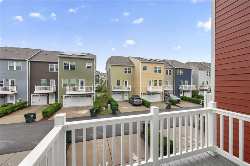 Photo 26 of 47 residential for sale in Chesapeake virginia
