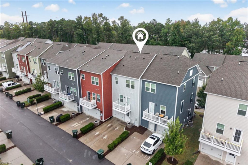 Photo 31 of 47 residential for sale in Chesapeake virginia