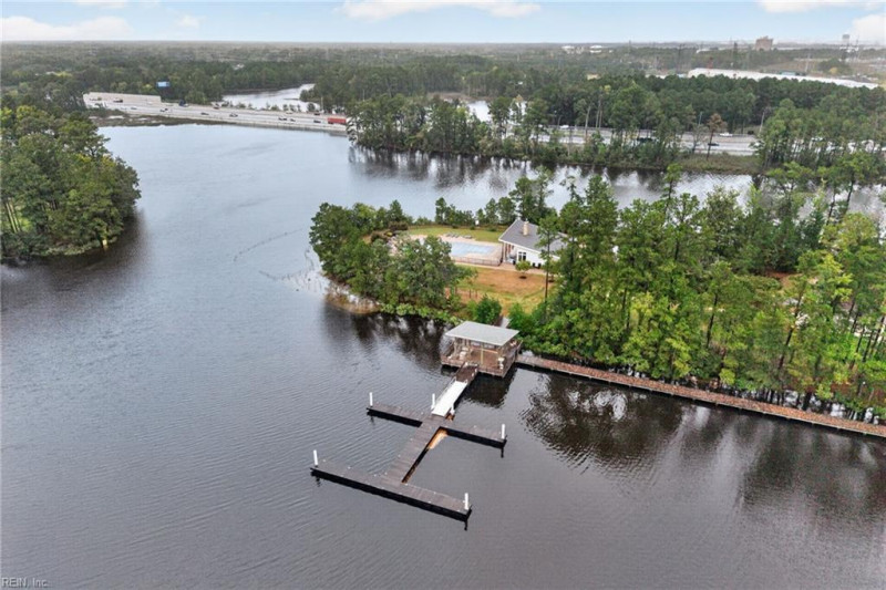 Photo 42 of 47 residential for sale in Chesapeake virginia
