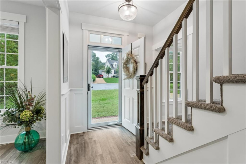 Photo 3 of 50 residential for sale in James City County virginia